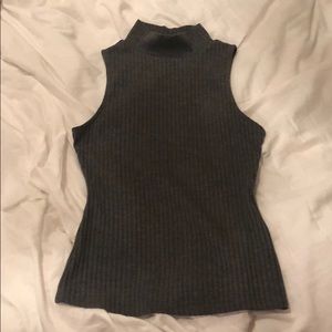 Turtle neck tank top